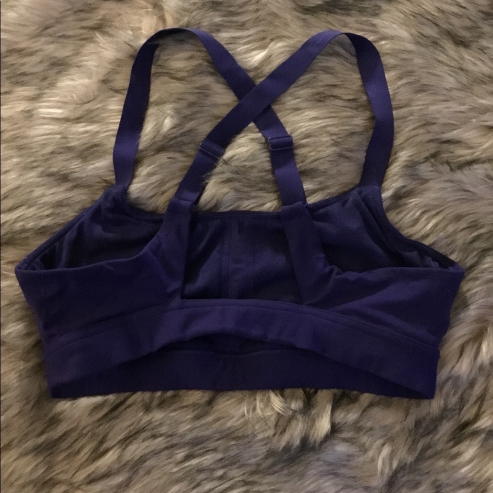 Sports bra - Picture 2 of 2